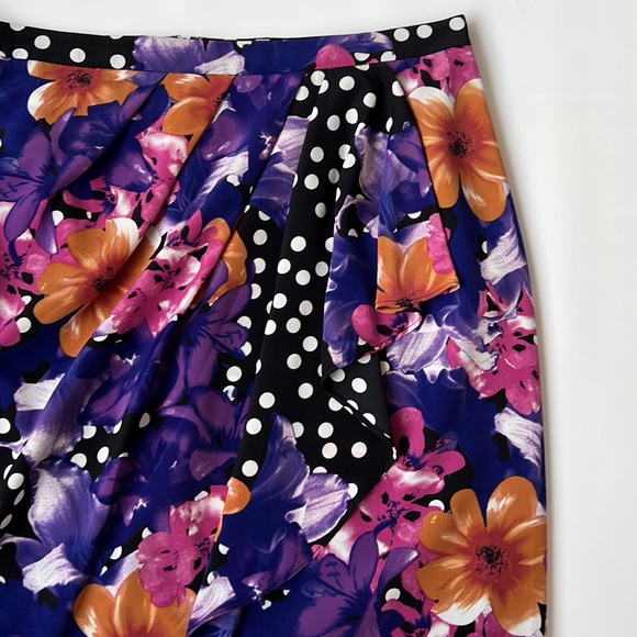 Anthropologie Skirt. Size 8 - Picture 3 of 9